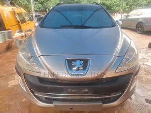 Peugeot 3008 2010 Beige