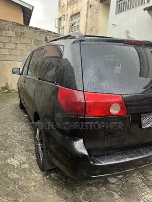 Toyota Sienna 2006 Black