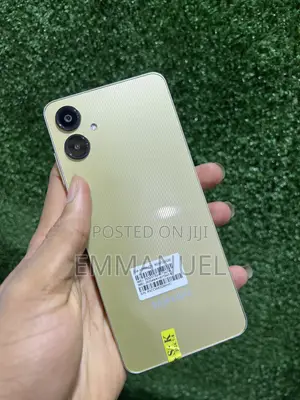 Samsung Galaxy A06 128 GB Gold