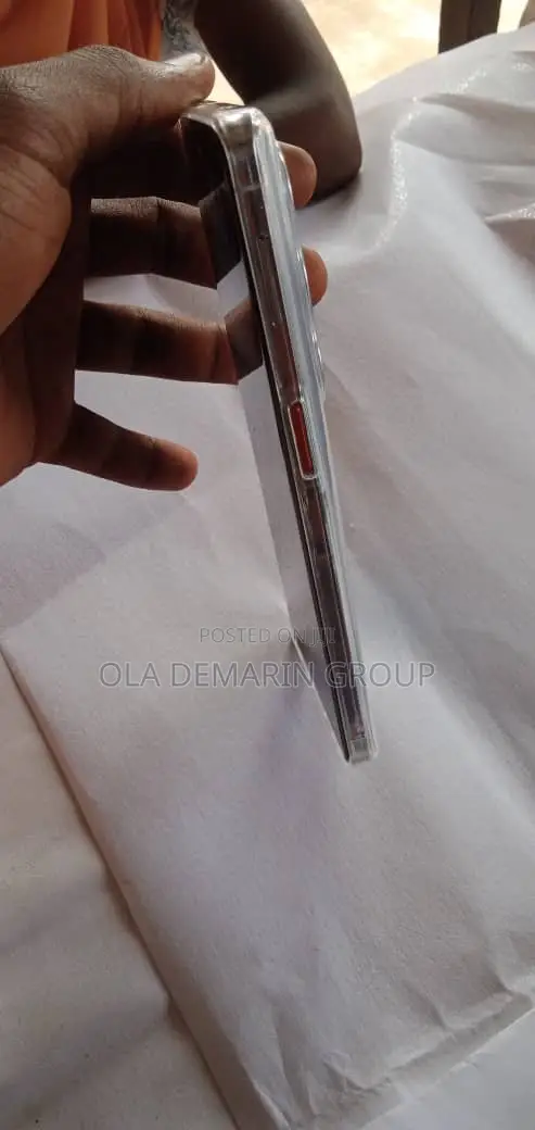 New Tecno Camon 40 Pro 5G 256 GB Bronze