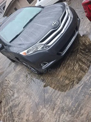Toyota Venza 2012 Gray