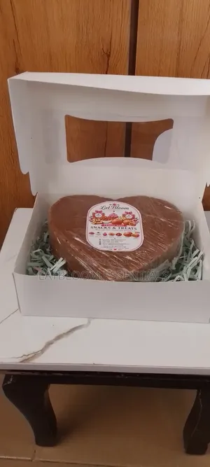 6-Inch Freshly Baked Uniced Cake