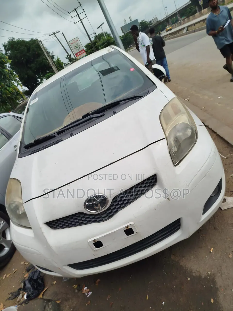 Toyota Yaris 2011 White