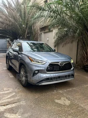 Toyota Highlander Platinum AWD 2020 Silver