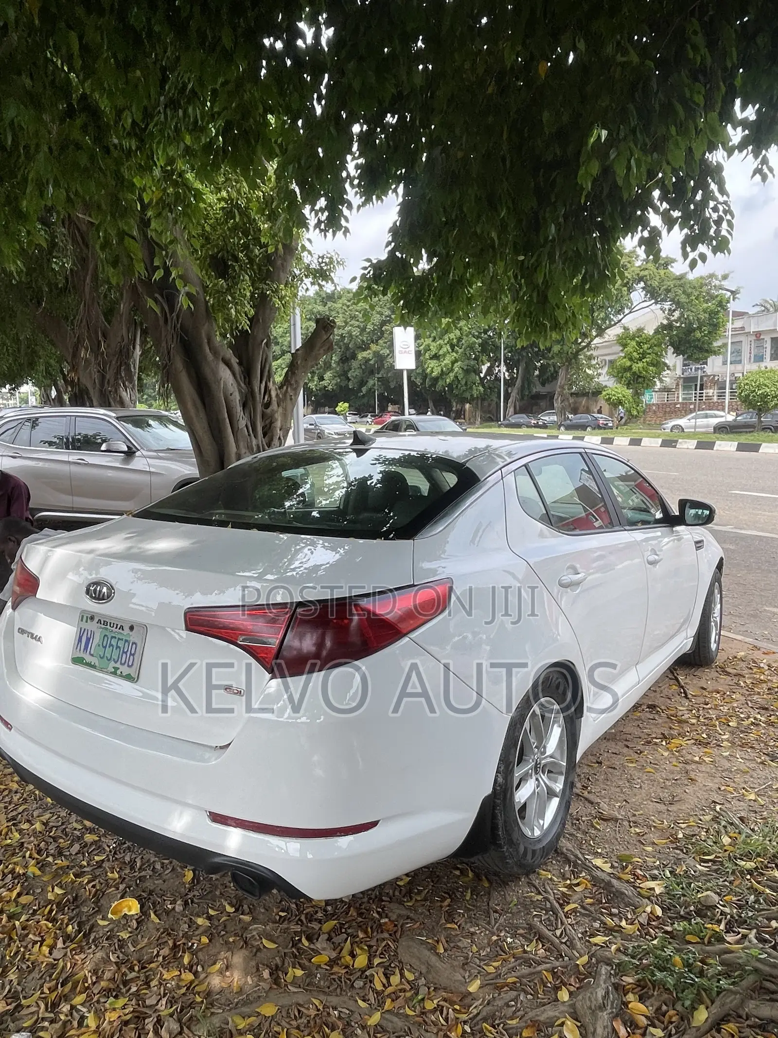 Kia Optima 2011 White