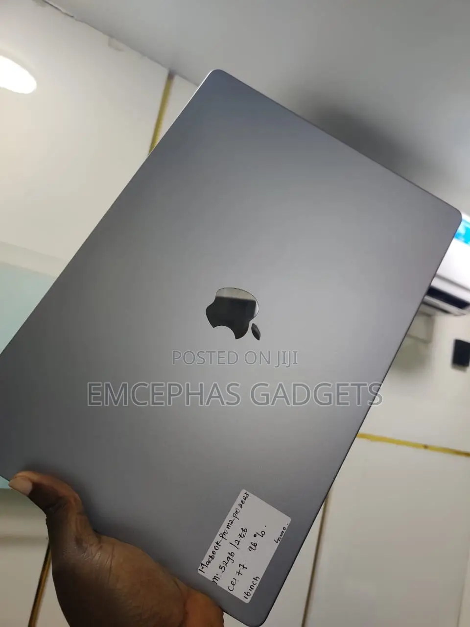 Laptop Apple MacBook Pro 2023 M2 32GB Apple M2 Ultra SSD 2T