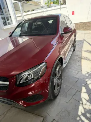 Mercedes-Benz GLC-Class 2017 Red