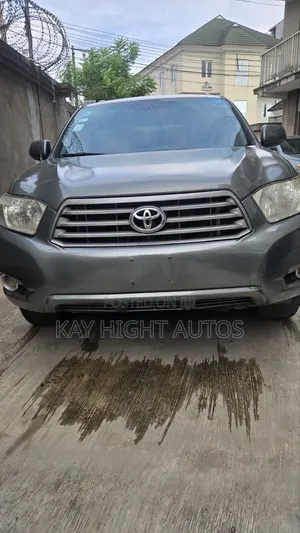 Toyota Highlander 4x4 2008 Green