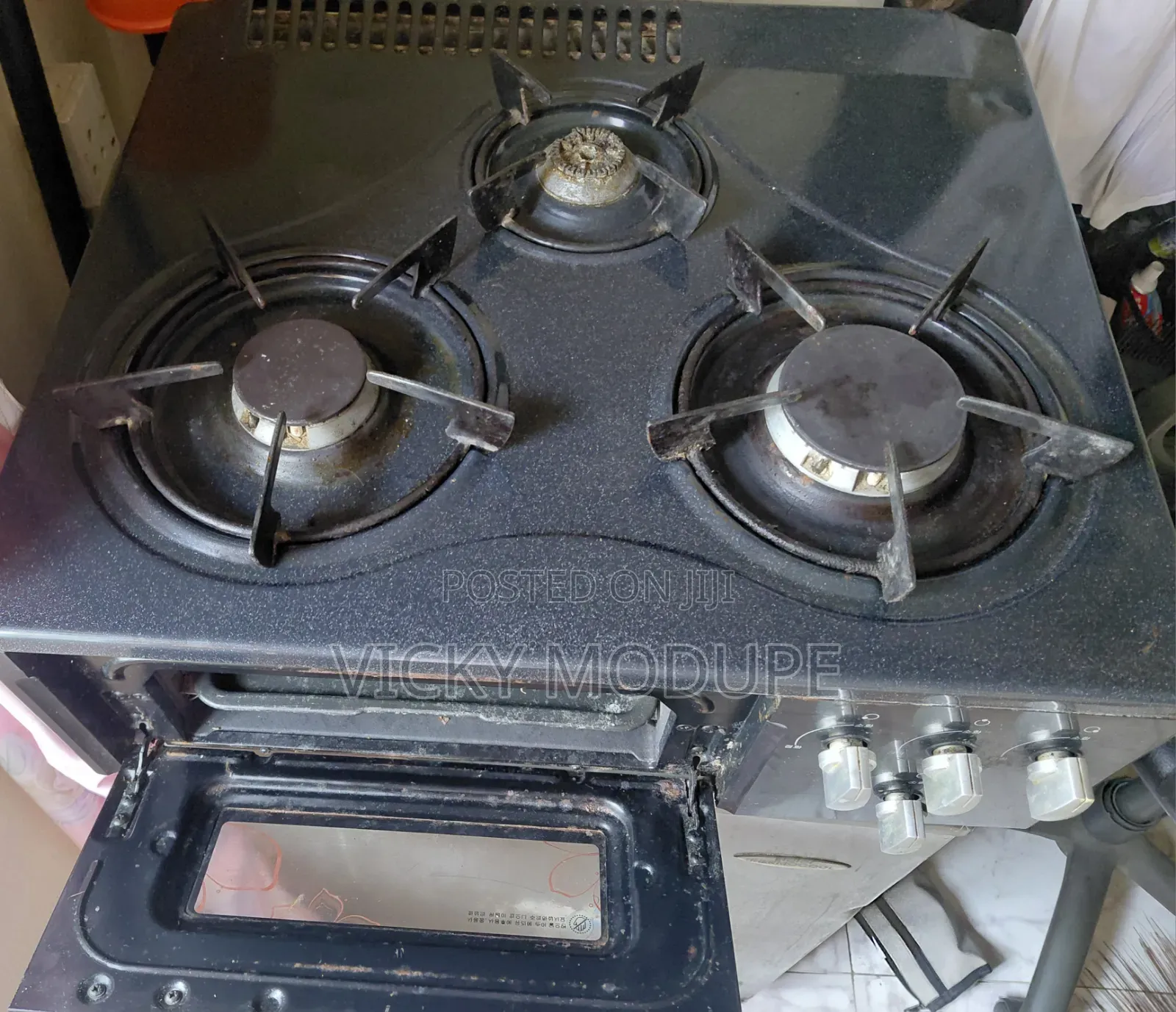 Gas Cooker and Oven