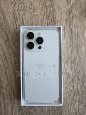 Apple iPhone 15 Pro 256 GB White