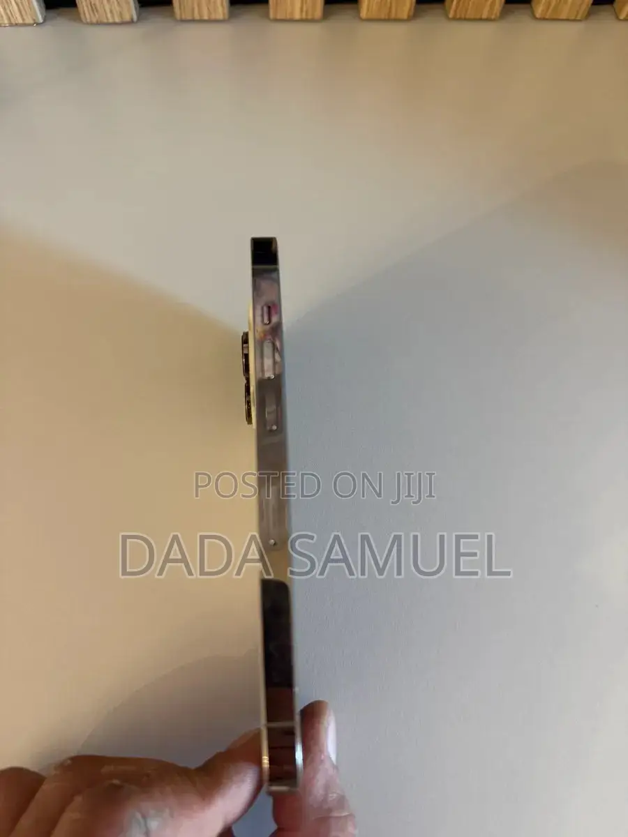 Apple iPhone 14 Pro 128 GB Gold