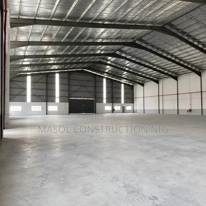 Spacious Business Storage Building