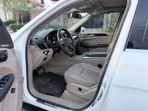 Mercedes-Benz M Class ML350 4MATIC 4dr SUV AWD (3.5L 6cyl 7A) 2014