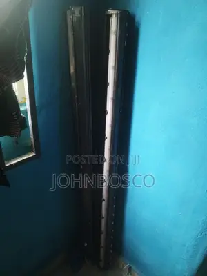 2 Window Blinds