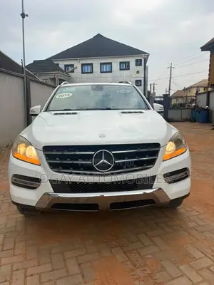 Mercedes-Benz M Class ML 350 4Matic 2013 White