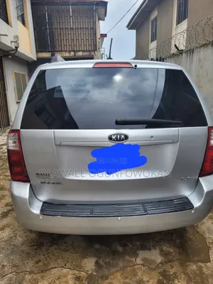 Kia Sedona 3.8 Automatic 2009 Silver