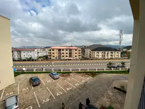4bdrm Townhouse / Terrace in Mabushi for rent