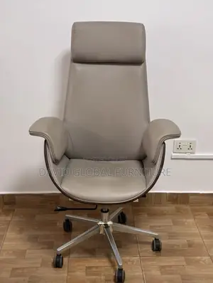 Premium Corporate Office Chair