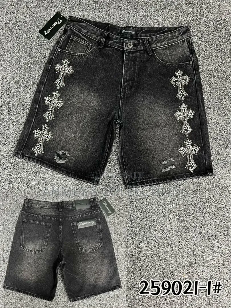 Short Jeans