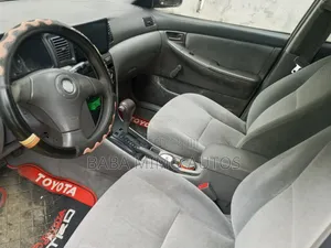 Toyota Corolla LE 2005 Silver