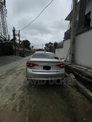 Hyundai Sonata Base Sedan FWD (2.4L 4cyl 6A) 2016 Silver