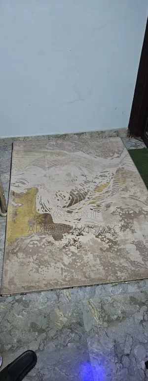 Centre Rug