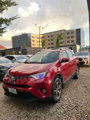 Toyota RAV4 2016 Red