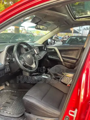 Toyota RAV4 2016 Red