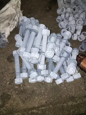 1.1/4 X 250 Mm B7 Hot Dip Galvanized Stud Bolt