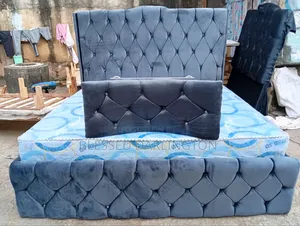 Brand New 6/6 Bed Frame With an Ottoman