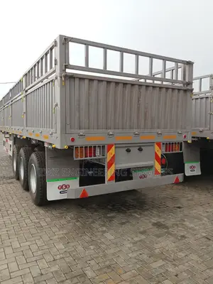 2026 Trailer Back With Triple Axles
