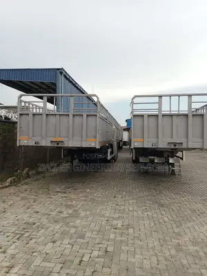 2026 Trailer Back With Triple Axles