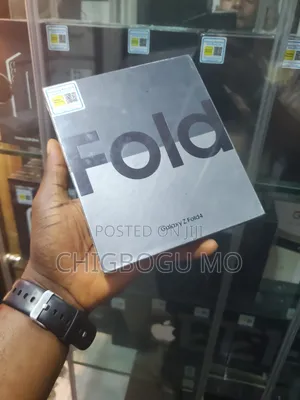 New Samsung Galaxy Z Fold4 256 GB Gray