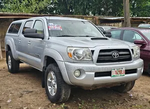 Toyota Tacoma 2005 Silver