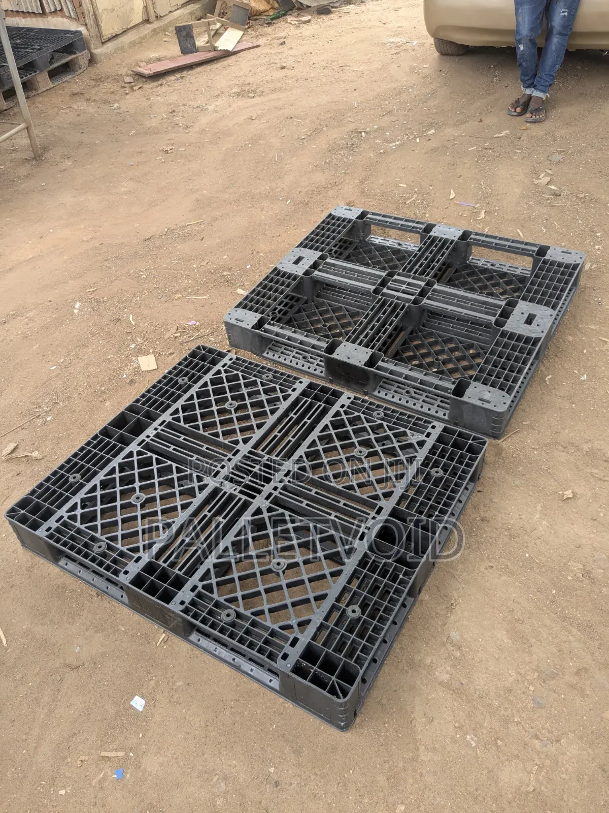 Serving Essential Plastic Pallets to VIP Customers