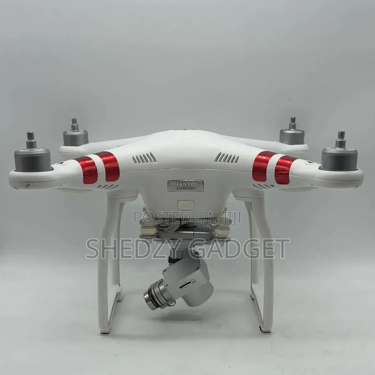 DJI Phantom 3 Standard 2. Camera 3