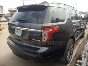 Ford Explorer 2014 Black