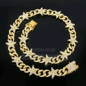 Iced Out Plain Cuban Link Chains – Gold/Silver