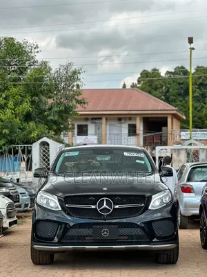 Mercedes-Benz GLE-Class GLE 400 4MATIC 2017 Black