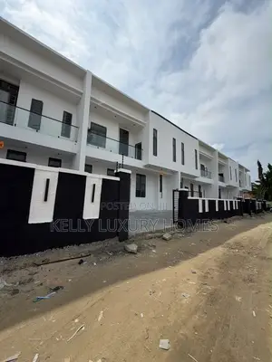3bdrm Duplex in Ajah for sale