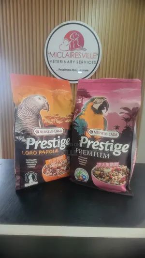 Prestige Parrot Food