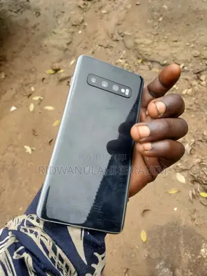 Samsung Galaxy S10 128 GB Black