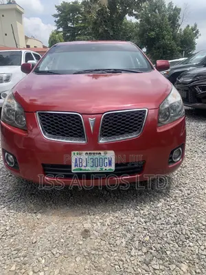 Pontiac Vibe 2.4L 2010 Red