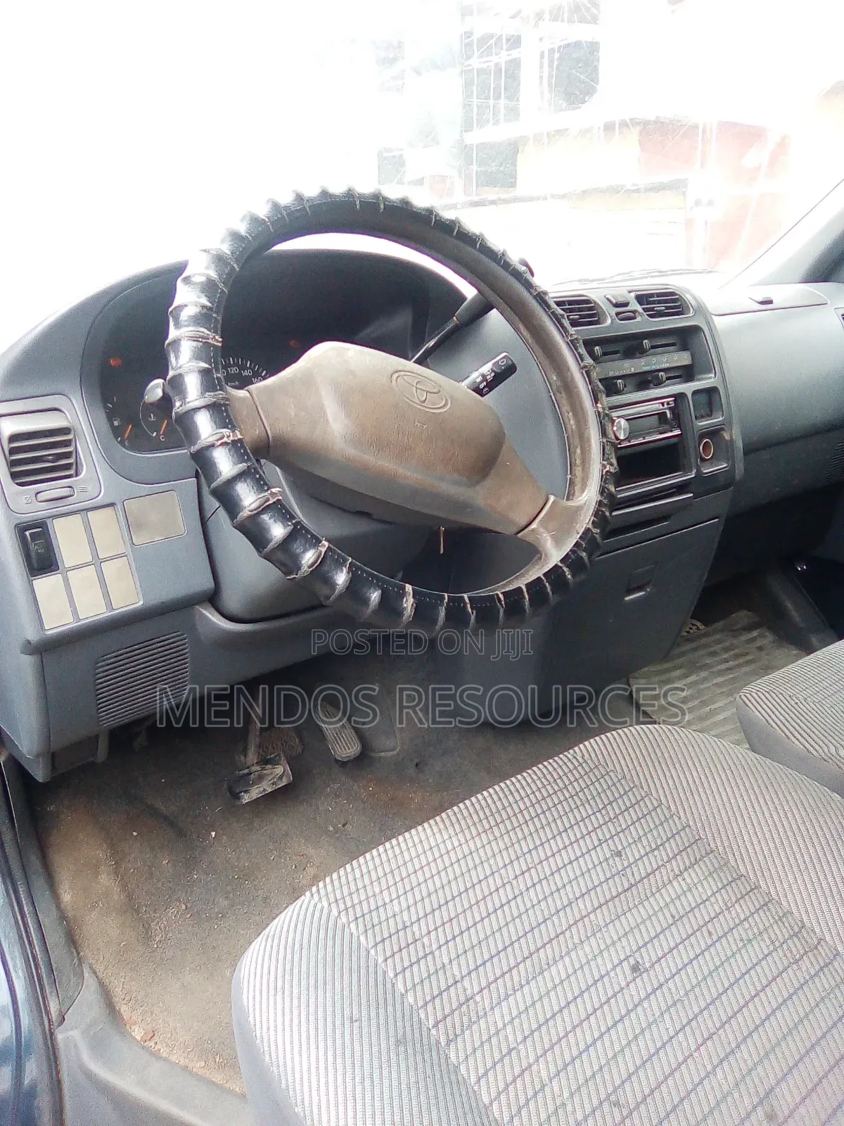 Toyota HiAce 2005 Green