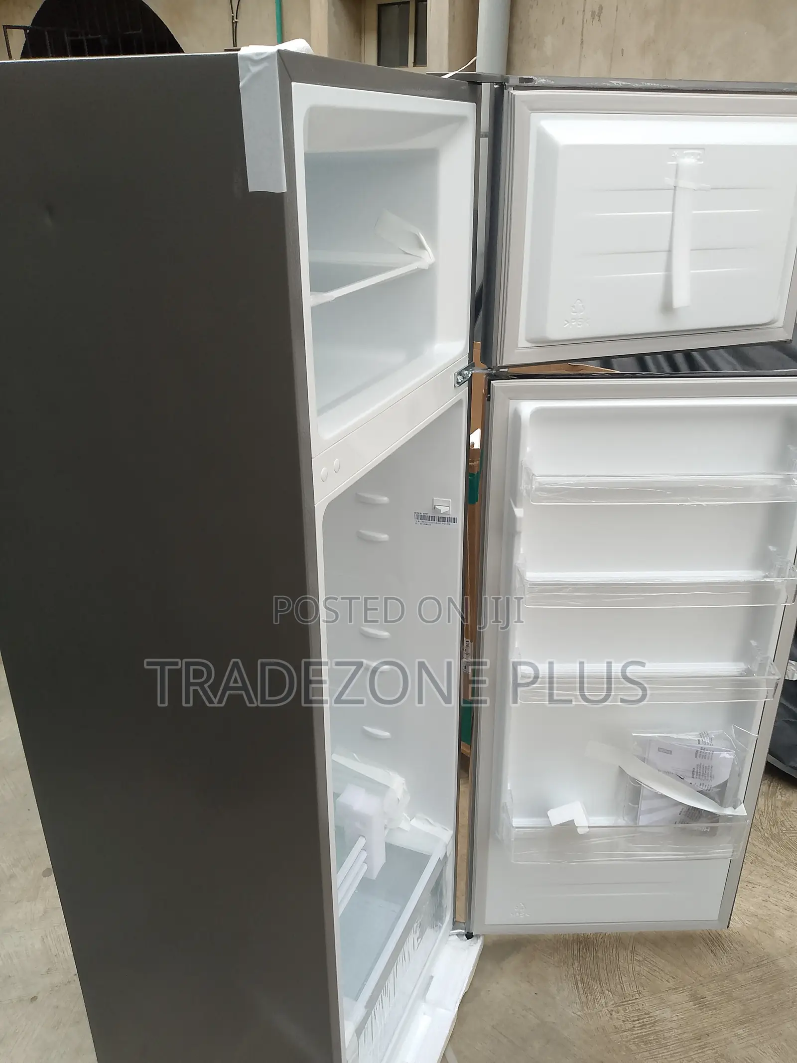 Hisense Fridge 240L – Spacious Refrigeration Unit