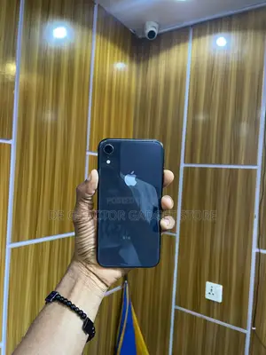 Apple iPhone XR 64 GB Black
