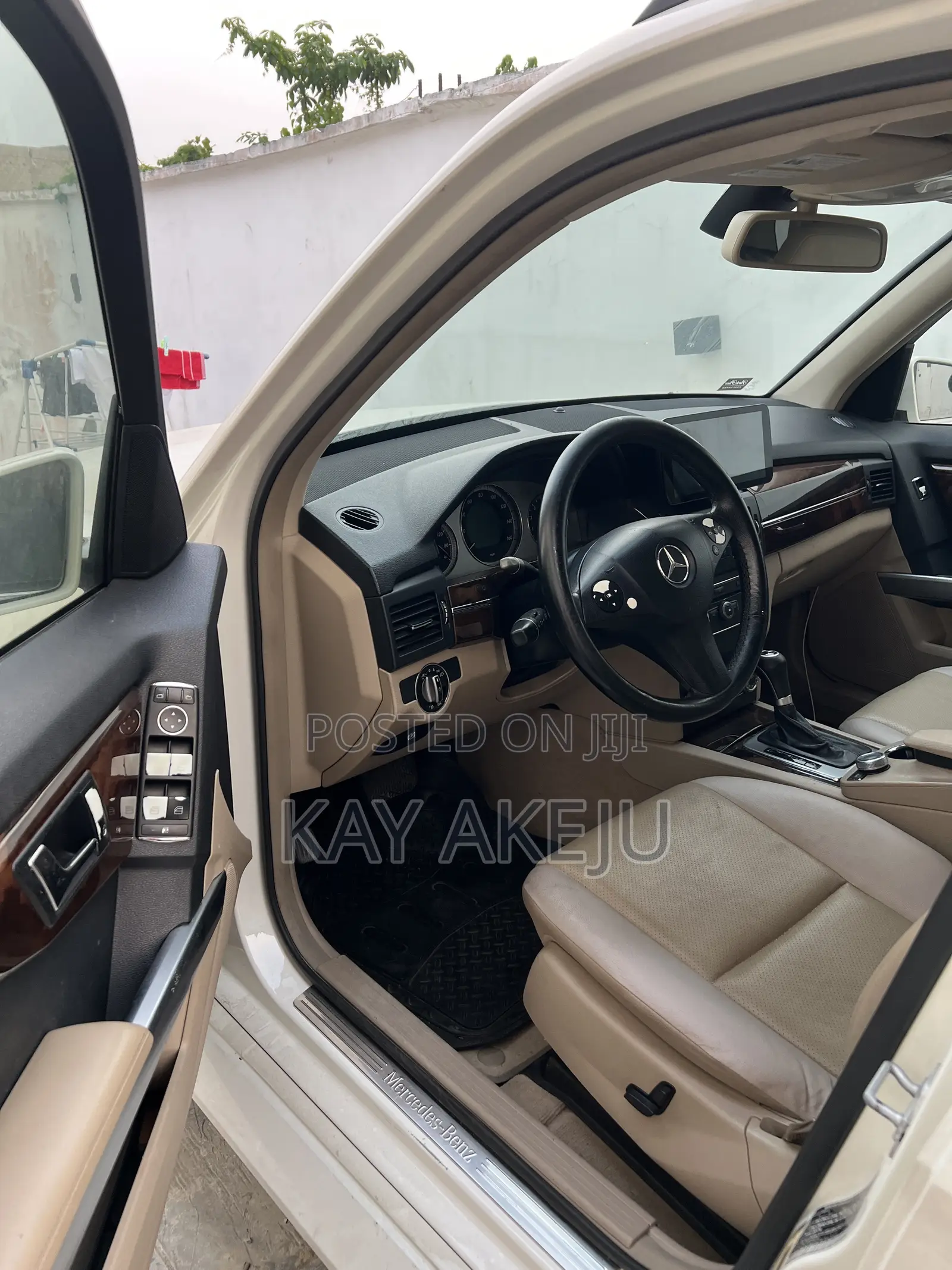 Mercedes-Benz GLK-Class 350 2010 White