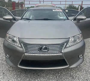 Lexus ES 2015 Brown