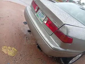 Toyota Camry 2001 Gray