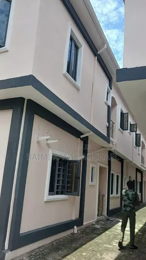Furnished 2bdrm Apartment in Lakowe for rent
